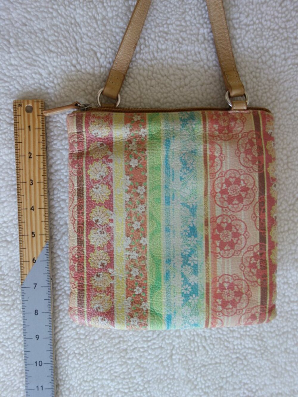 FOSSIL Leather Floral Paisley Multi-Color Boho CrossBody Purse - Picture 2 of 7